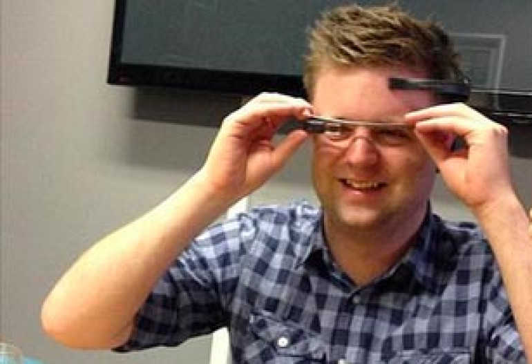 Google Glass hack allows brainwave control