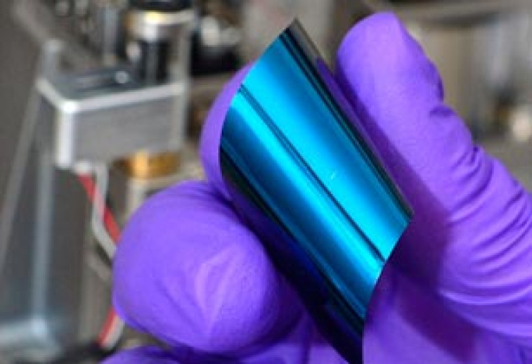 'Paintings' thinner than human hair: Art created using breakthrough material that could pave way for ultra-thin flexible screens