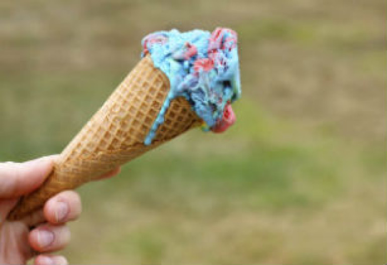 Physician creates ice cream changing color with every lick