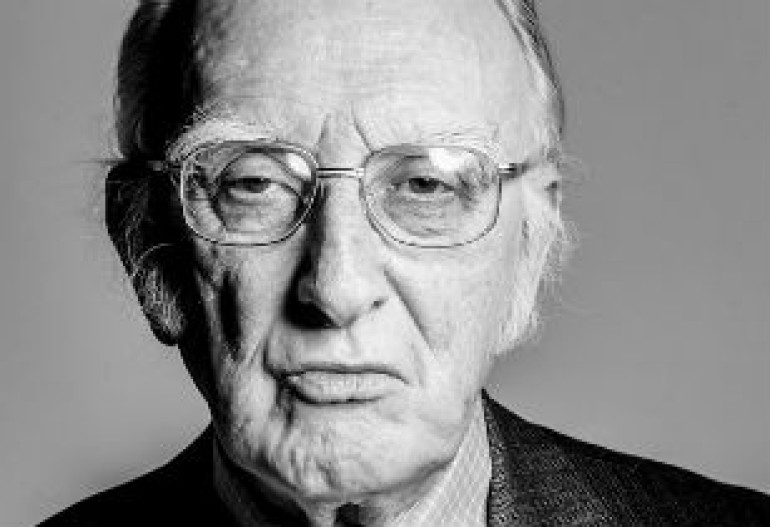 Вскоре после начала съемок умер актер из «Игры престолов»