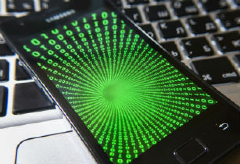 Найден способ превратить смартфон в подслушивающее устройство 