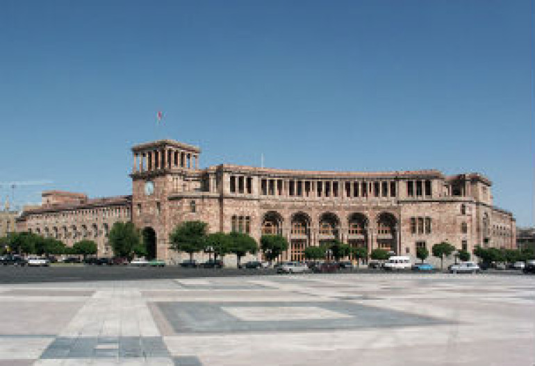 Կառավարությունը գումար կհատկացնի «Վարդապետի լռությունը» և «Քարվաճառ» ֆիլմերի նկարահանման համար