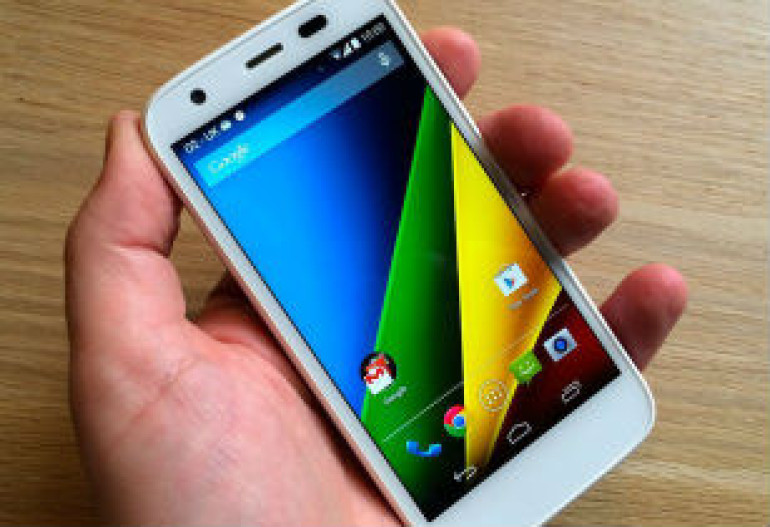 Motorolla launches new smartphones and smartwatch