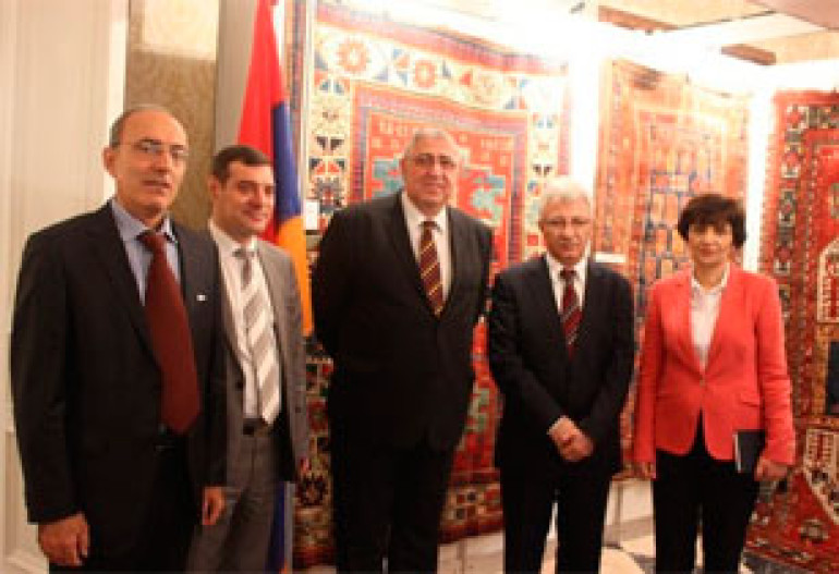 Վիեննայում Հայկական գորգարվեստի և ասեղնագործության նմուշների ցուցահանդես և գիտաժողով է բացվել