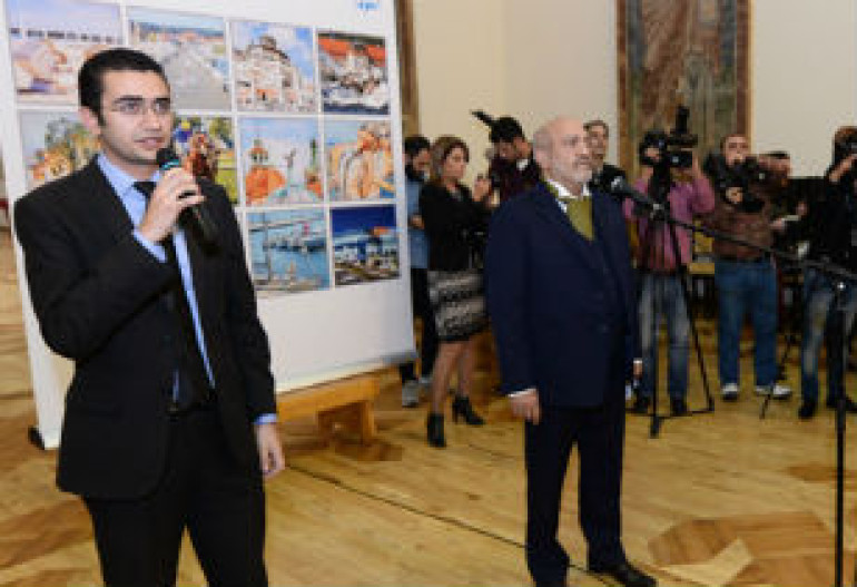 Լեհահայ նկարիչ Թ. Աքսենտովիչի՝ անկախ Հայաստանում ցուցահանդես ունենալու երազանքն իրականացավ. Փ. Միրզոյան