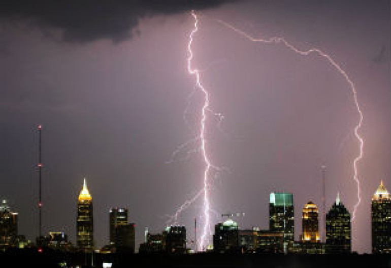 Global warming to bring more lightning and difficult wildfires  