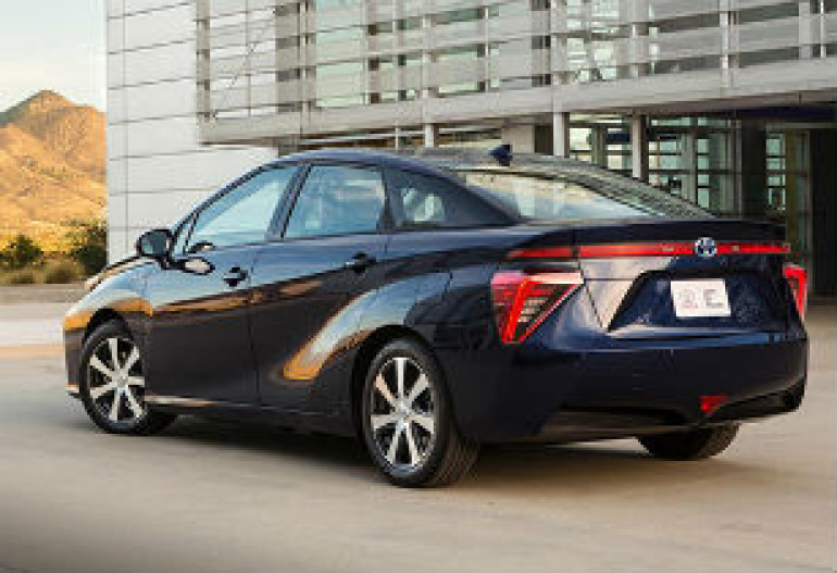Ջրածնային Toyota Mirai ավտոմեքենան վաճառքի կհանվի 2016-ին (լուսանկարներ, տեսանյութ)