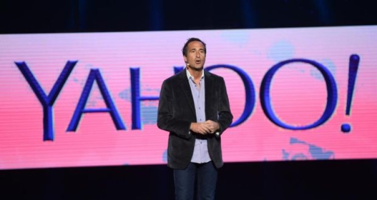 Yahoo может создать конкурента Apple Watch