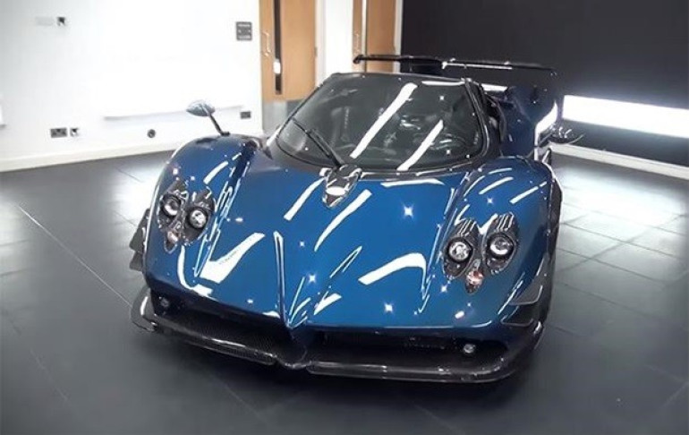 Pagani-ն բացառիկ «ածխածնային» սուպերքար է  ներկայացրել (տեսանյութ)