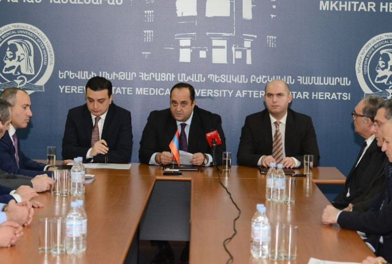 ՔԿՀ-ներում բժշկական օգնության և սպասարկման որակի բարելավմանն ուղղված հուշագիր է ստորագրվել