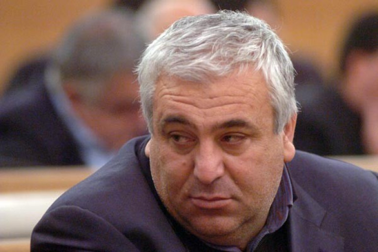 Ձերբակալվել է ԱԺ նախկին պատգամավոր Հակոբ Հակոբյանը Ձերբակալվել է ԱԺ նախկին պատգամավոր Հակոբ Հակոբյանը