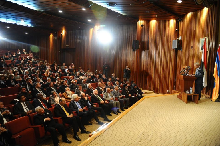Դամասկոսում կայացել է դեսպան Արշակ Փոլադյանի՝ Ցեղասպանության մասին պատմող գրքի շնորհանդեսը