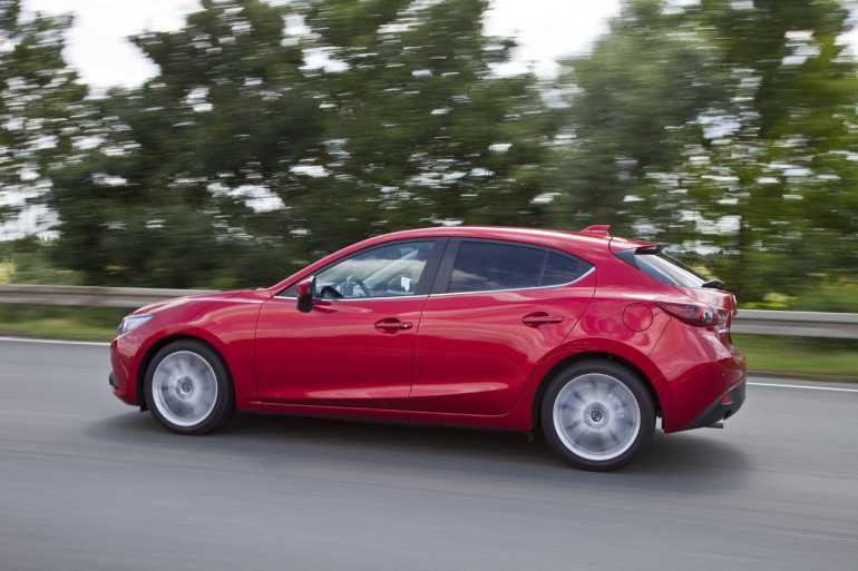 Автомобили Mazda в России в ближайшие дни подорожают на 6%