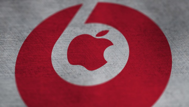 Apple expands editorial focus with music hires