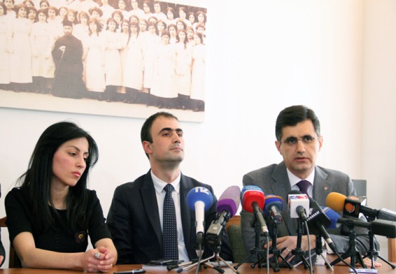 Ամփոփվել է Հայոց ցեղասպանության վավերագրերի շուրջ՝ գեղանկարչական, գրաֆիկական աշխատանքների և քանդակի մրցույթը (լուսանկարներ)