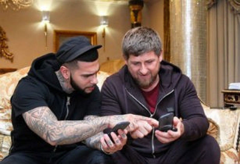 Кадыров и Тимати отказались от iPhone
