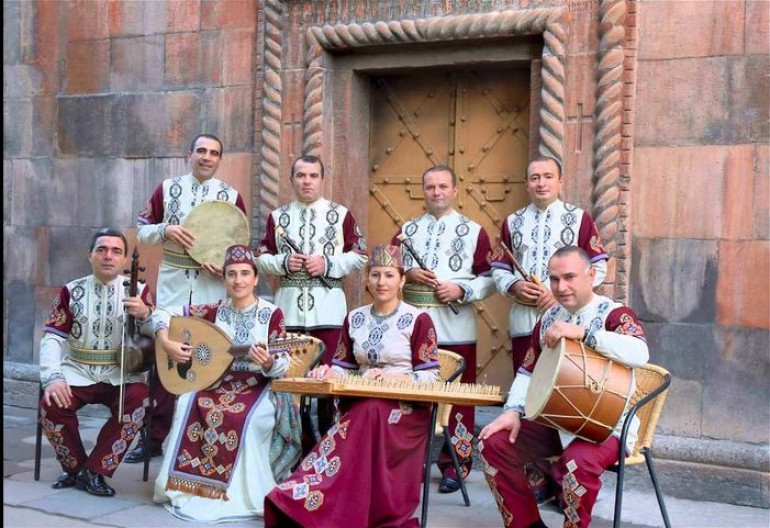 «Շողակն» ժողովրդական համույթը Երևանում հանդես կգա համերգով
