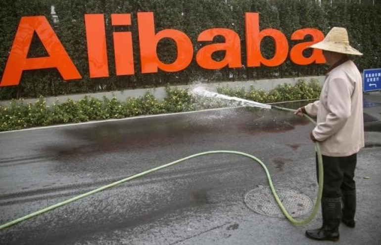 Alibaba, China Telecom tie up to sell phones