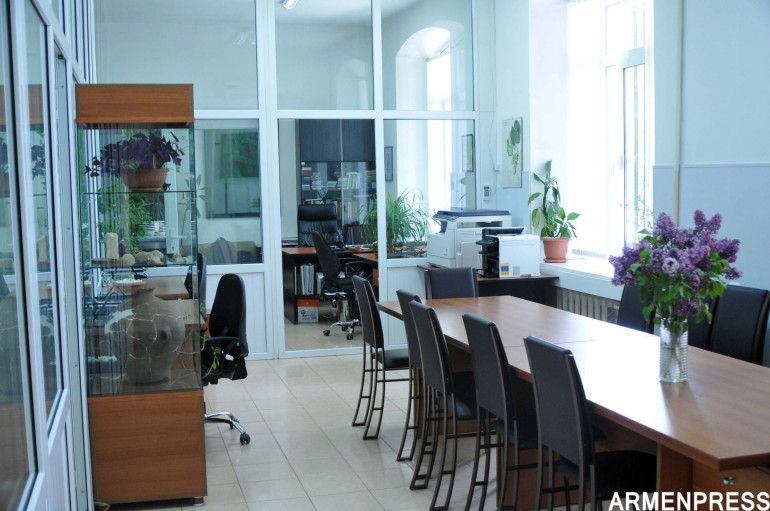 Centre of Excellence of Applied Biology opens at Yerevan State University
