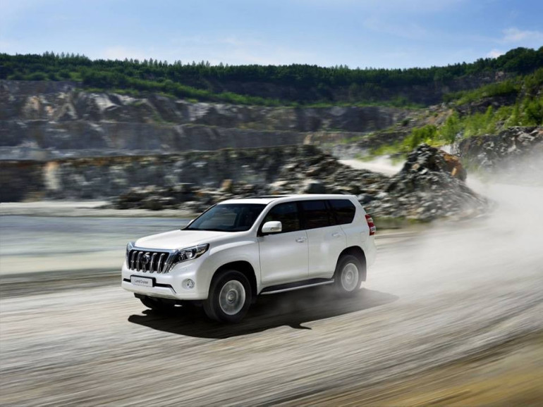 Toyota скоро представит обновленный флагманский внедорожник Land Cruiser Prado