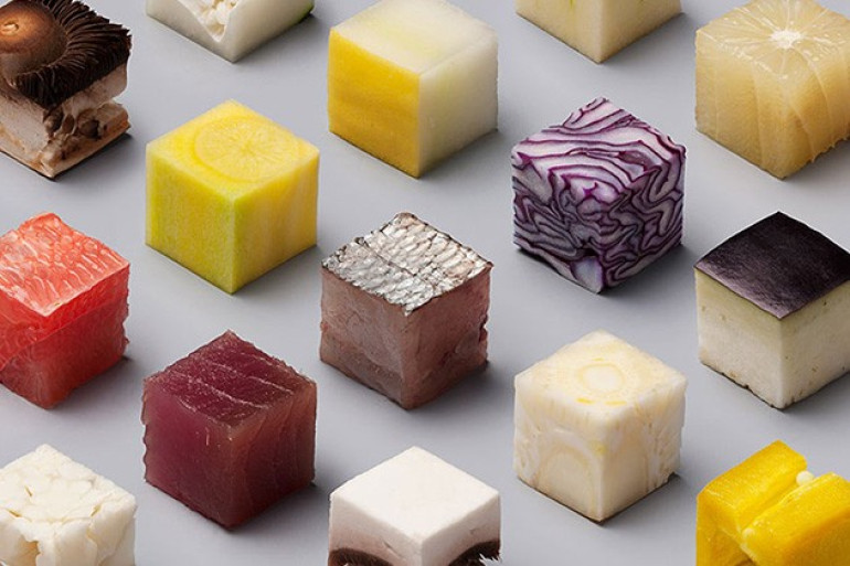 Dutch artist creates raw food cubes