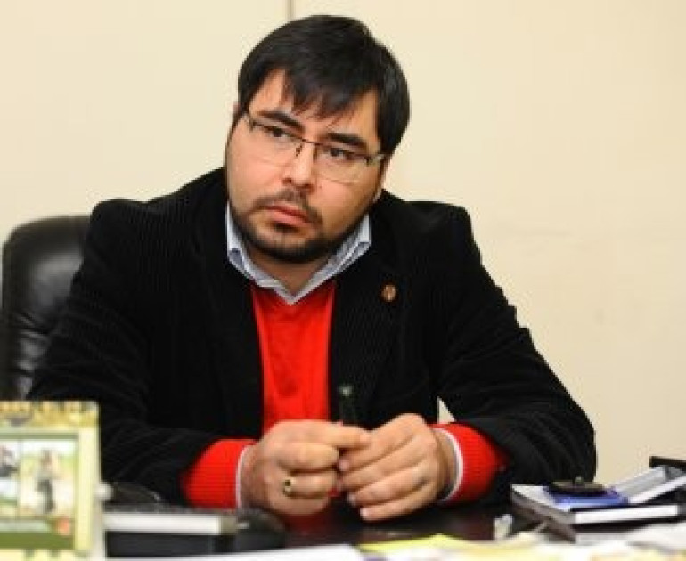 Հայաստանի ազգային պատկերասրահի  տնօրեն է ընտրվել Արման Ծատուրյանը