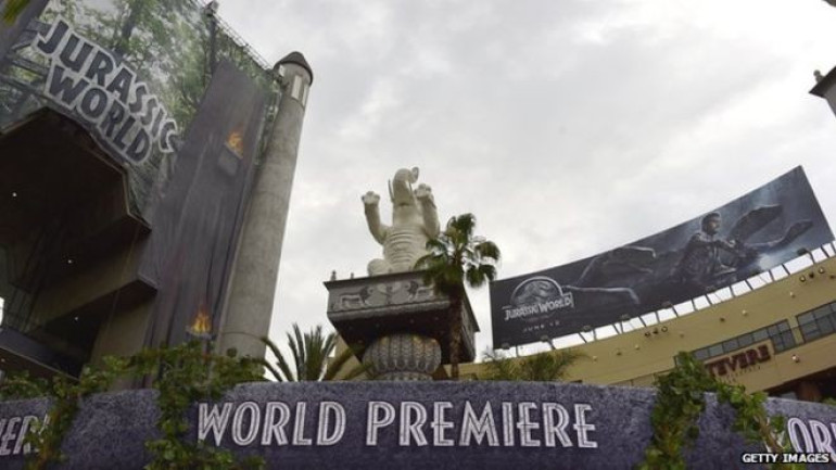Jurassic World takes $511m in record opening weekend