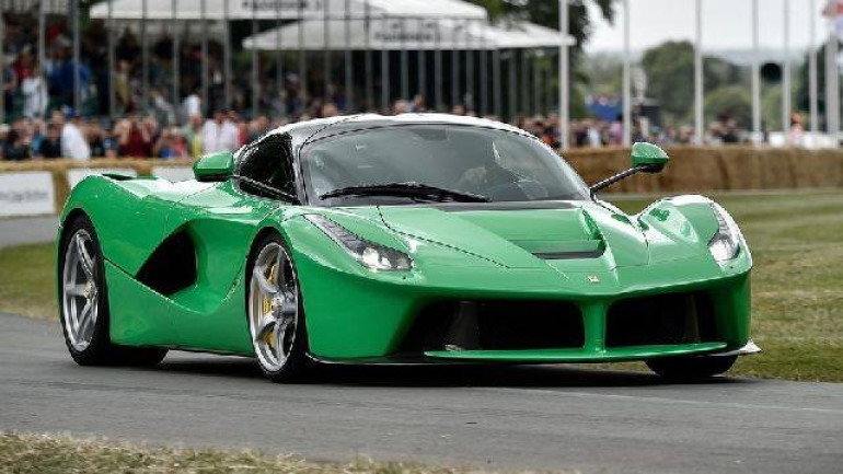 Ferrari-ն տարվա մեջ երկրորդ անգամ է ետ կանչում LaFerrari հիպերքարերը