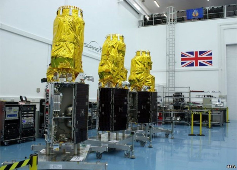 Five UK satellites go into orbit on Indian rocket