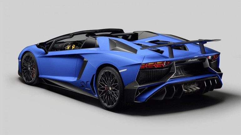 Lamborghini-ն ներկայացրել է Aventador մոդելի «գերհզոր» ռոդսթերը