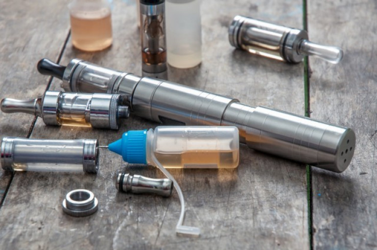E-Cigarettes "around 95% less harmful" than smoking