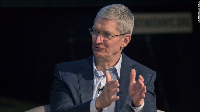 Թիմ Քուկը բացատրել է՝ ինչու է Apple-ն ավելի շատ ծախսում բարեգործության վրա, քան Ջոբսի օրոք