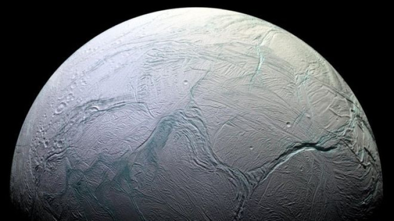 Enceladus ocean 'must be global'