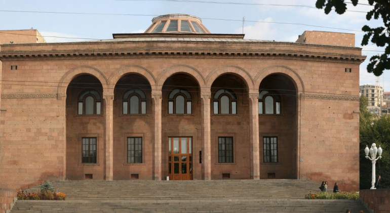 Благодаря увеличению финансирования науки научные школы активнее будут участвовать в развитии сферы – Грант Матевосян