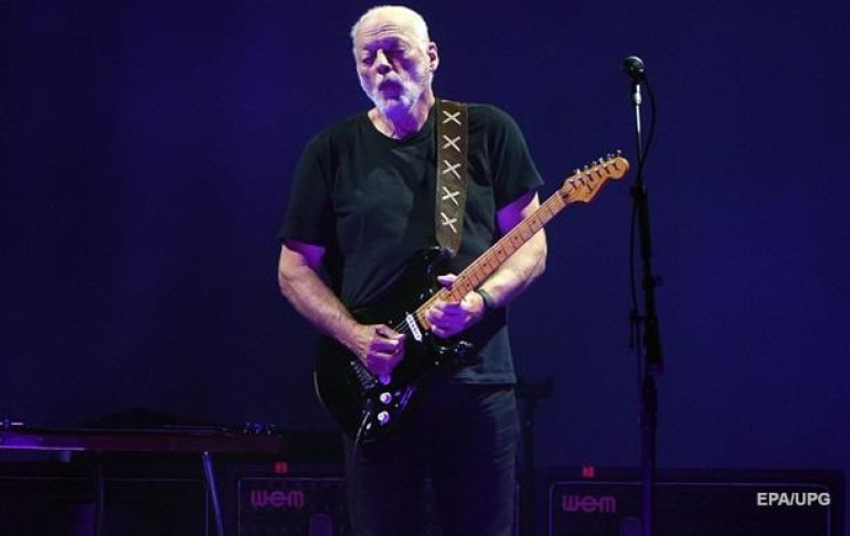Pink Floyd-ի առաջնորդը Մայդանի զոհերին նվիրված երգ կկատարի