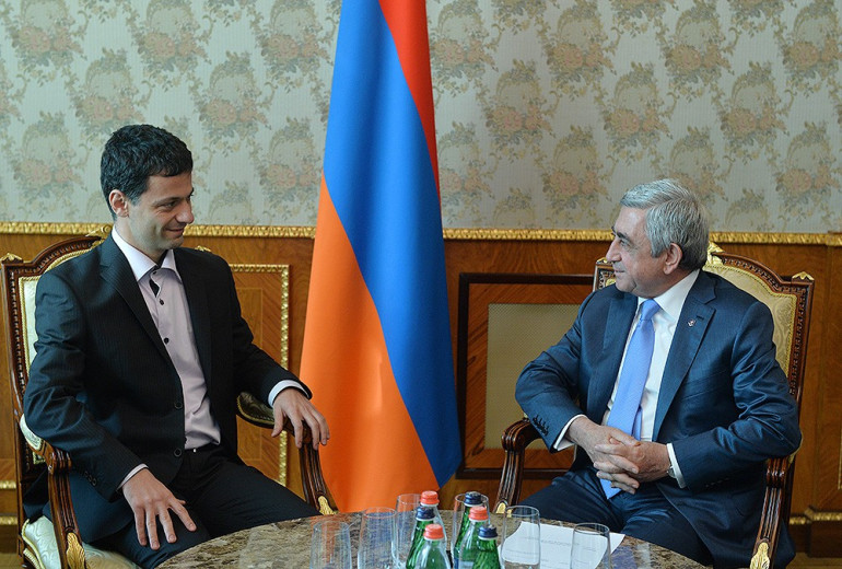 Նախագահն ընդունել է հայազգի հեղինակավոր գիտնական Արտյոմ Օգանովին