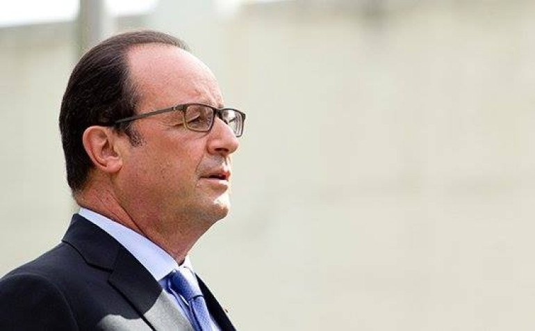 Президент Франции решил поправить Конституцию для борьбы с терроризмом