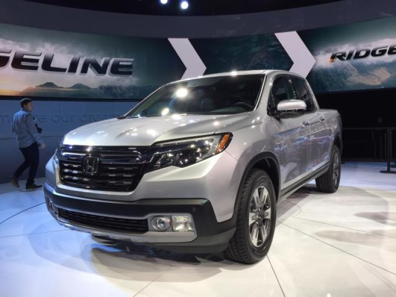 Honda-ն Դետրոյթում ներկայացրել է Ridgeline նորույթը (լուսանկարներ)
