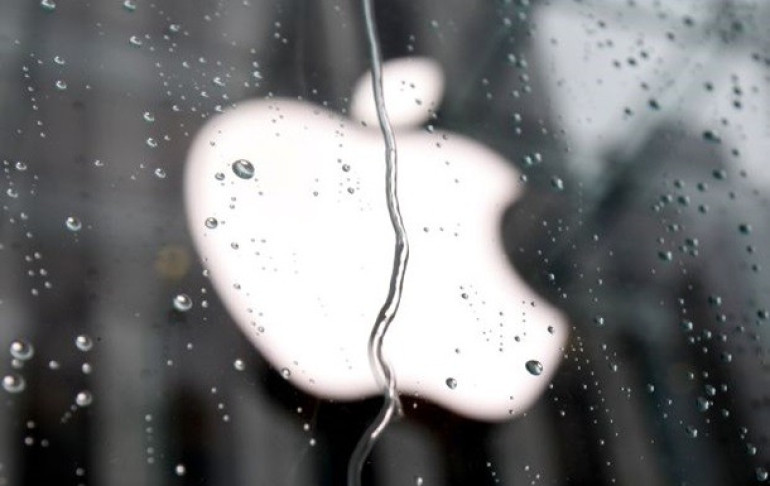 Google pays Apple $1bn to keep search bar on iPhone