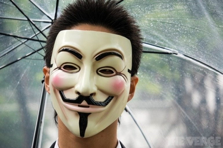Хакеры из Anonymous взломали сайты парламента и минфина Японии