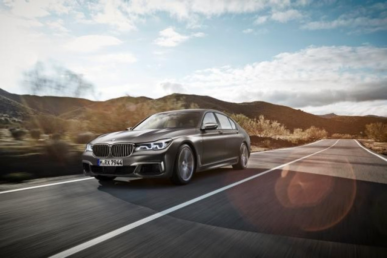 BMW-ն ներկայացրել է գերարագ M760i xDrive նորույթը (լուսանկարներ)
