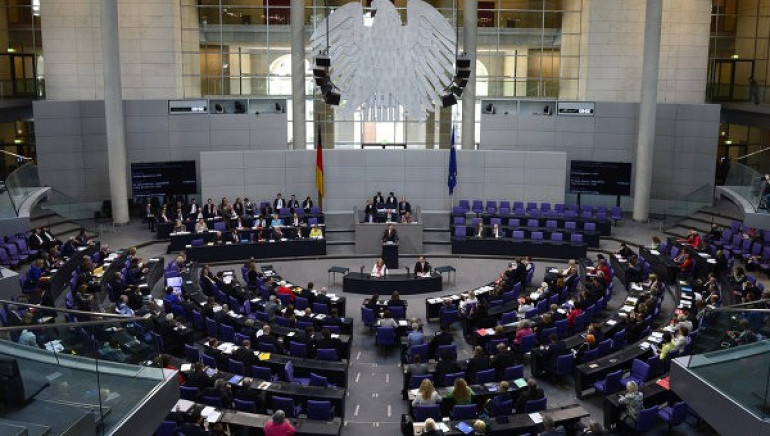 Բունդեսթագը քվեարկել է միգրացիոն օրենսդրության խստացման օգտին