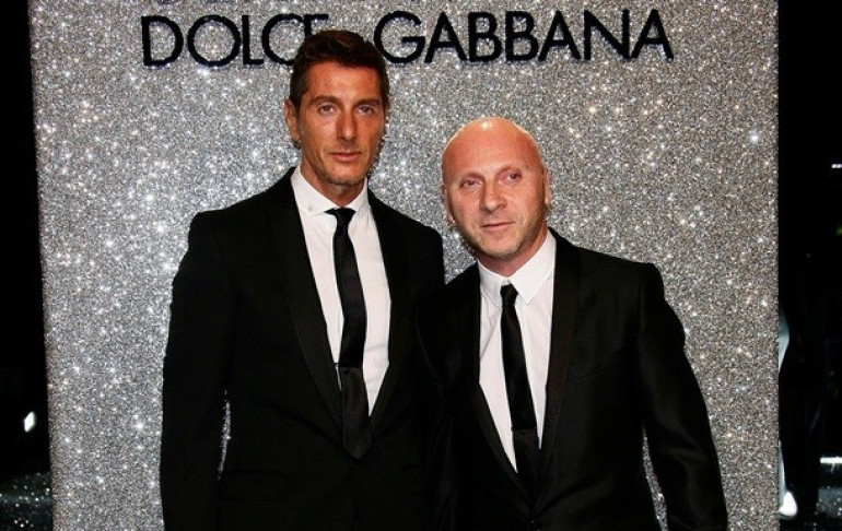 Dolce &amp; Gabbana-ին քննադատել են «ստրուկների» սանդալների համար