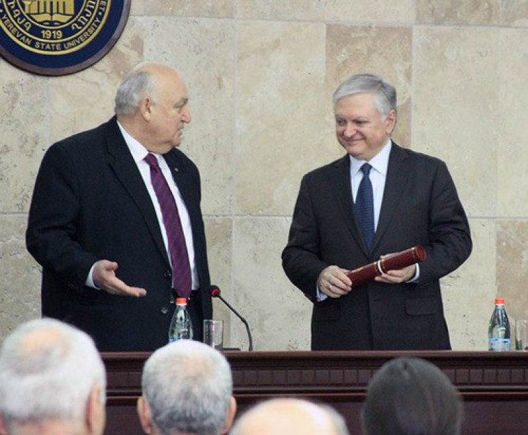 Դավութօղլուն բացահայտ ասում է, որ Հայոց ցեղասպանութունը միտումնավոր և ծրագրված է եղել. Է. Նալբանդյան