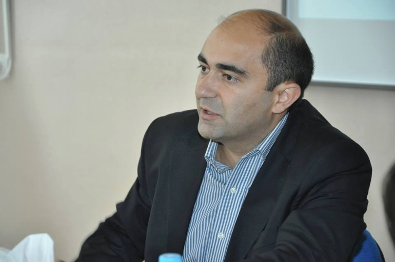 ՌԴ-ում պետք է հետաքննություն սկսվի, թե ինչպես է ՀՀ ՊՆ ռազմական տվյալներ հաղորդած փորձագետը հայթայթել դրանք.  Էդմոն Մարուքյան