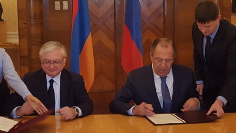 Էդվարդ Նալբանդյանն ու Սերգեյ Լավրովը ստորագրել են ՀՀ-ի և Ռուսաստանի ԱԳՆ-ների միջև 2016-2017թթ. խորհրդատվությունների ծրագիրը