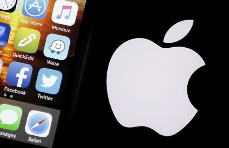 Apple likely to launch smaller iPhone