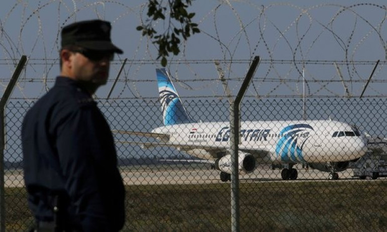 Egypt Air-ի ինքնաթիռն առևանգողն անձնական շարժառիթներ է ունեցել. Կիպրոսի նախագահ