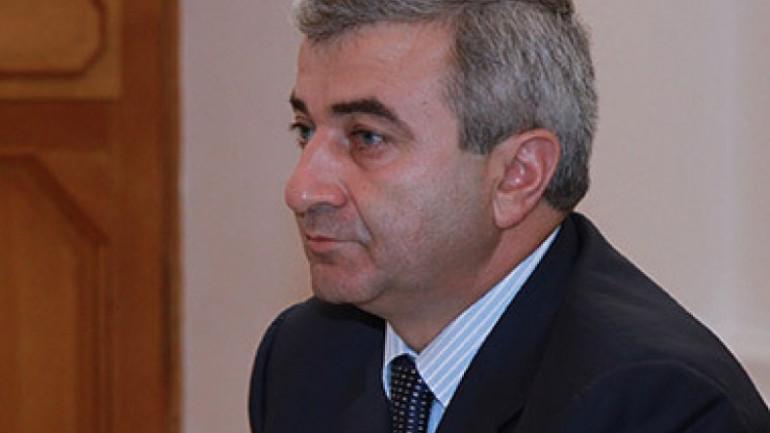 Աշոտ Ղուլյանը դադարեցրել է աշխատանքային այցը Ֆրանսիա և վերադառնում է Արցախ. ԼՂՀ ԱԺ նախագահի խոսնակ