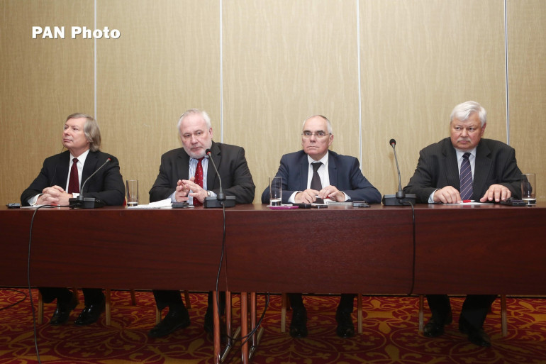 "The Lavrov document" does not exist, and peacekeepers will be deployed only in the final stage of the conflict resolution: Igor Popov "The Lavrov document" does not exist, and peacekeepers will be deployed only in the final stage of the conflict resolution: Igor Popov